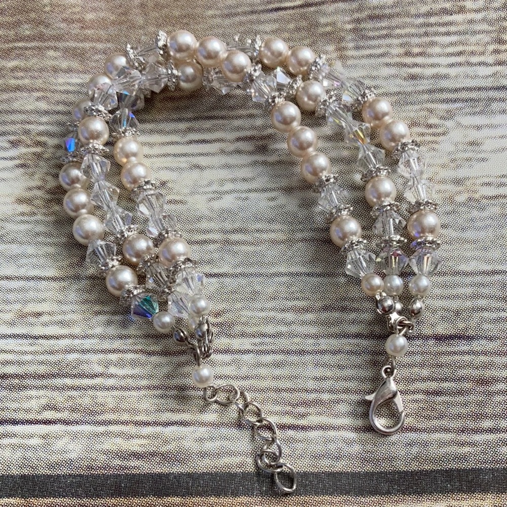 NWOT USABride Bracelet - Picture 8 of 9